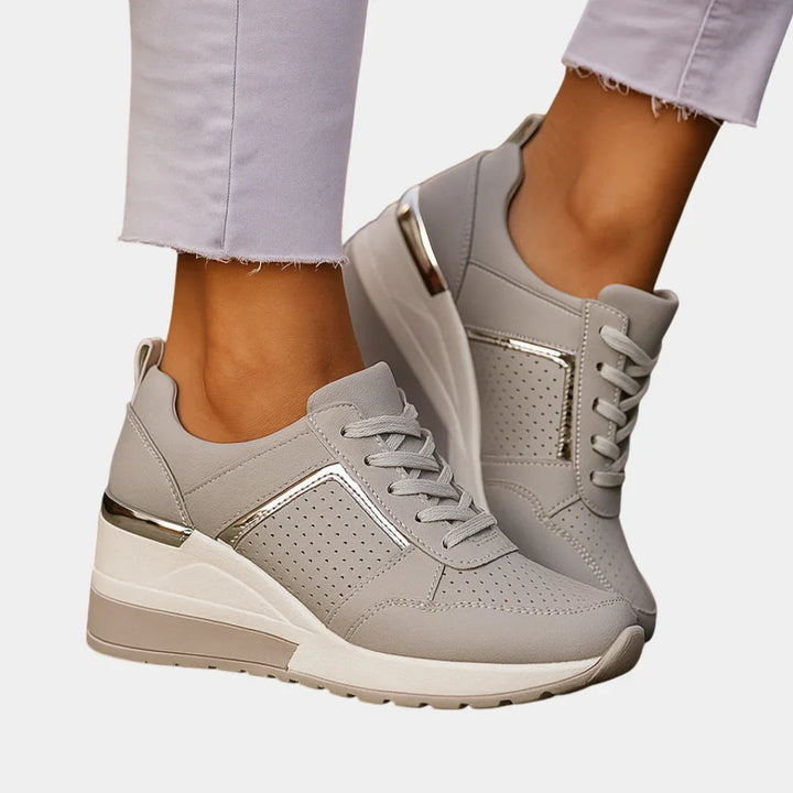 Sila | Comfortable Orthopedic Shoe