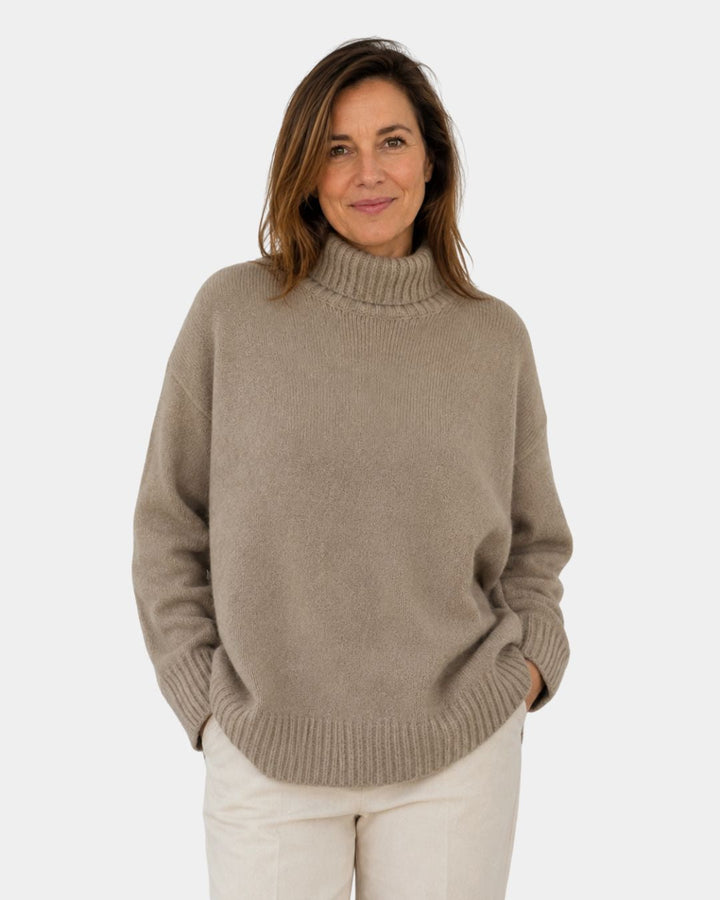 Irena | Soft Turtleneck Sweater
