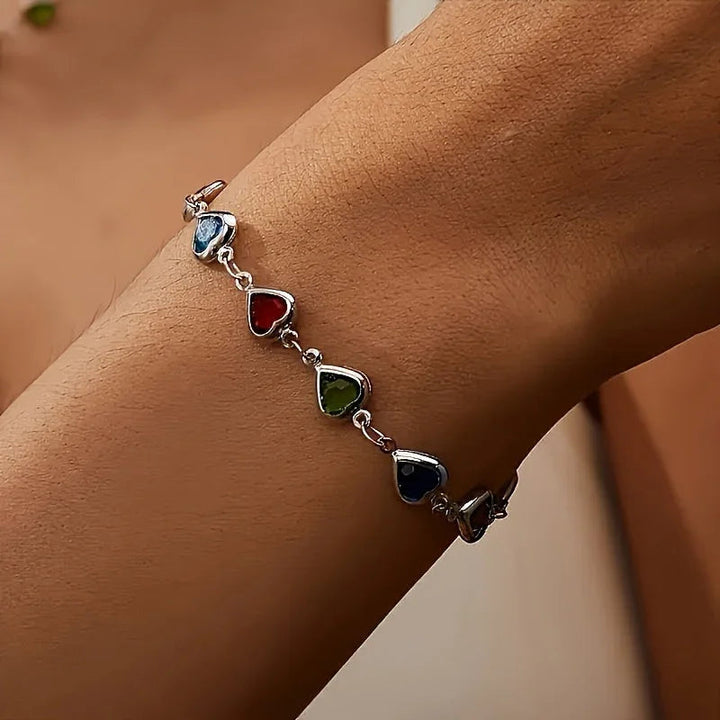 She | Unique Heart-Shaped Bracelet