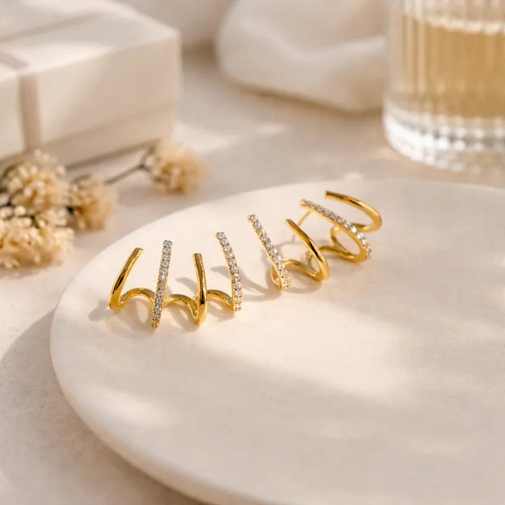 Yasmin | Claw-style earrings with zirconia