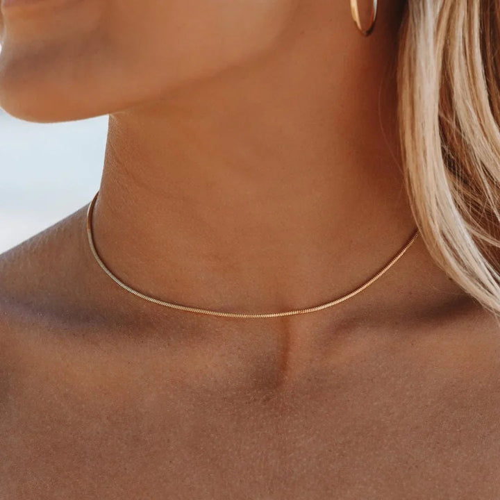 Céleste | Square Snake Choker in Gold